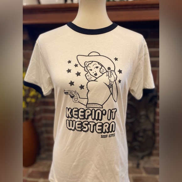 NWT Keepin' it Western Tee - Picture 3 of 6